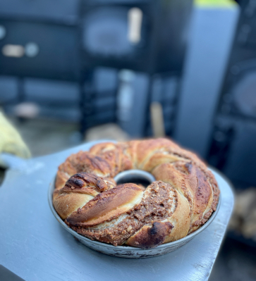 Holzbackofen le Rond mit Gew�lbe mit Untergestell+Au�enverkleidung JETZT 1800 Euro STATT 2146 Euro